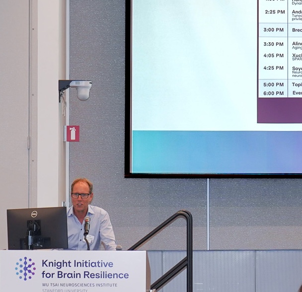 Tony Wyss-Coray opens the Fall Knight Initiative Symposium.